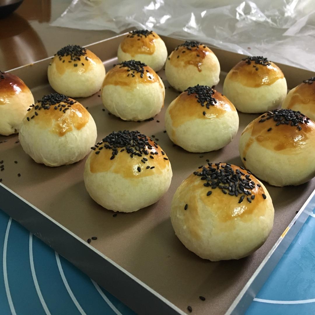 蛋黄酥