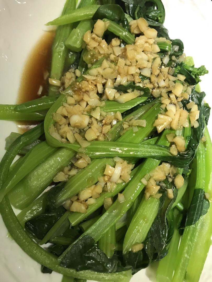 蚝油芥蓝，改刀后的比不改刀好吃百倍