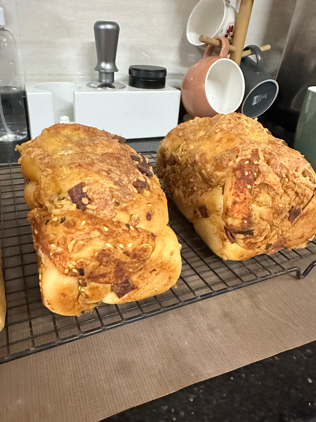 真·多肉｜猪肉脯肉松海苔芝士片吐司｜料超多｜超满足｜好吃极了