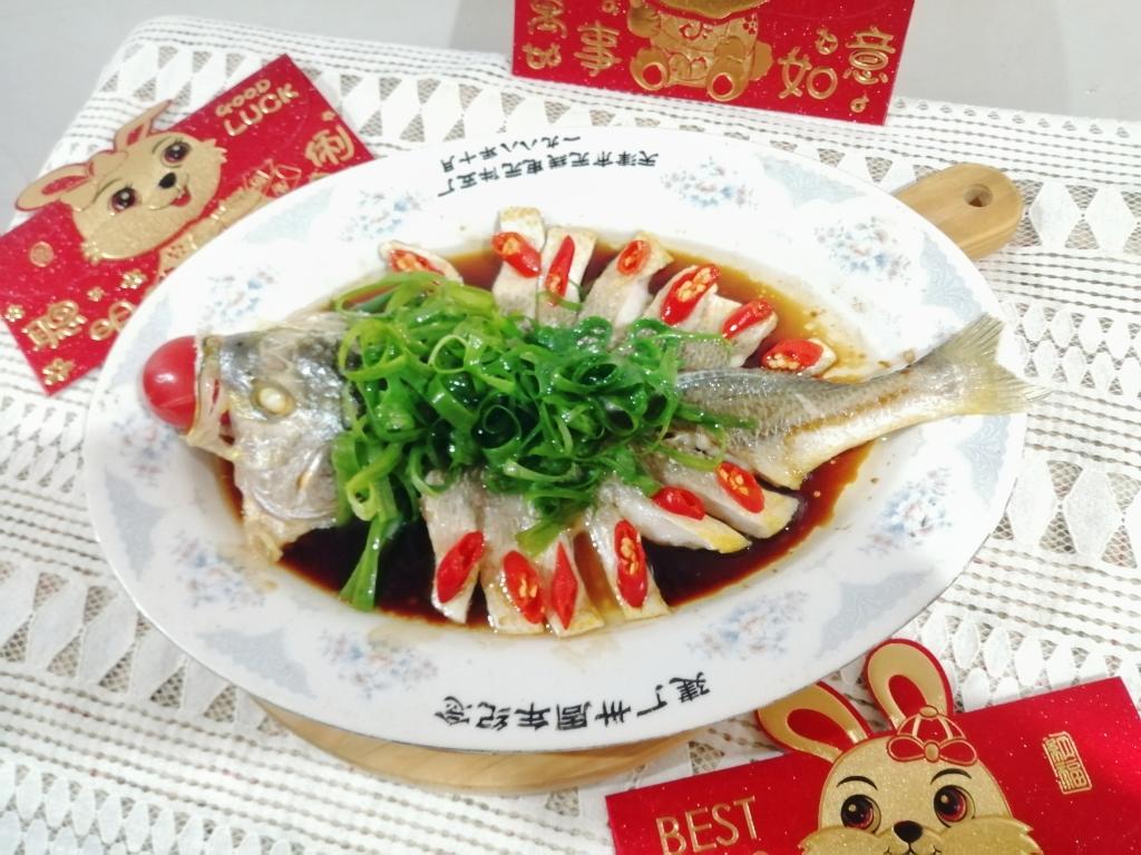 年年有余 清蒸鲈鱼