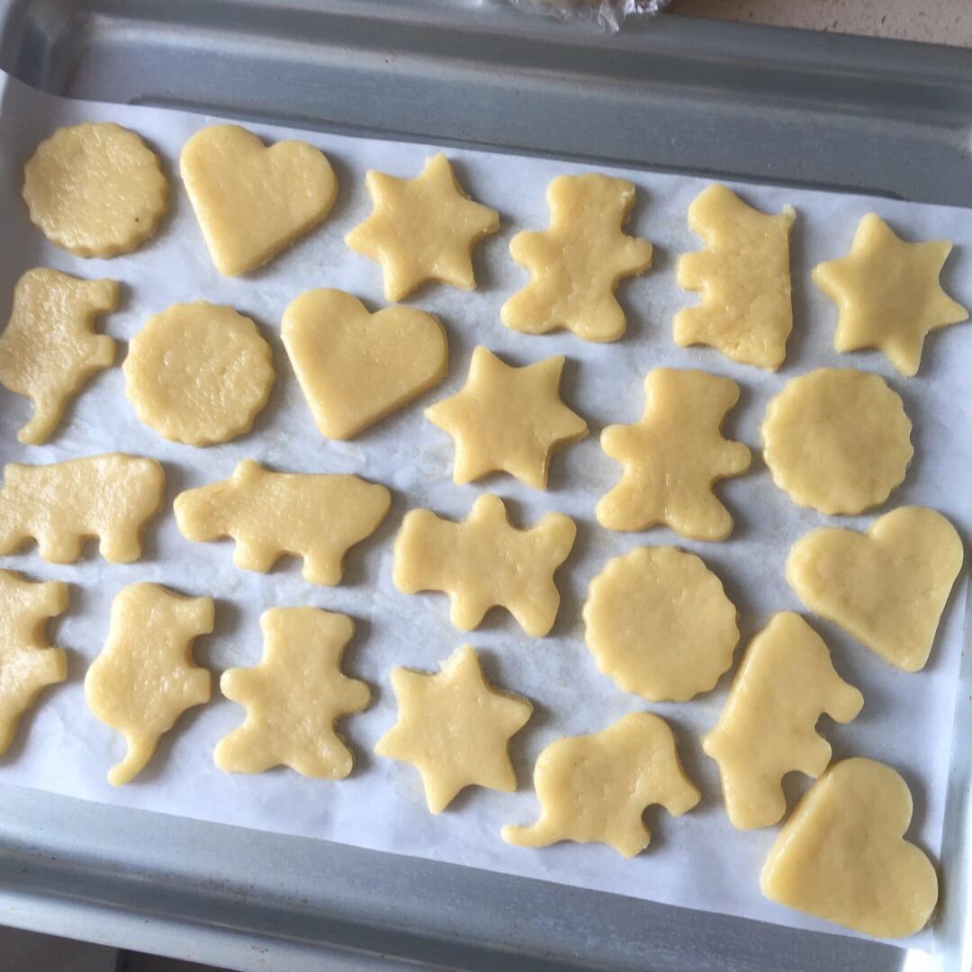 卡通黄油饼干