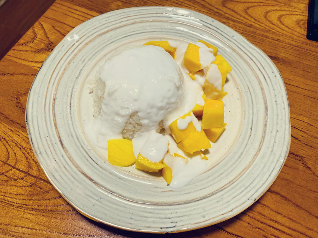 巨好吃的泰式芒果饭