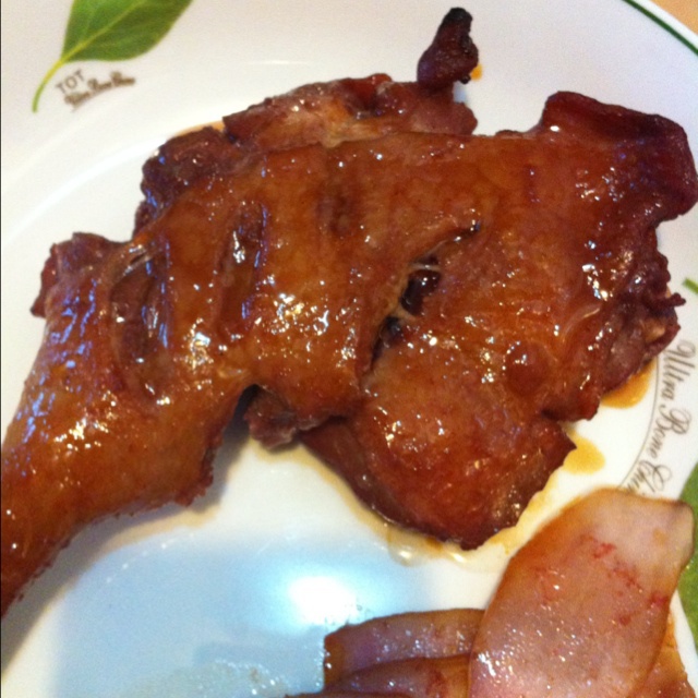 小猪啰啰花园做的叉烧烤鸭腿