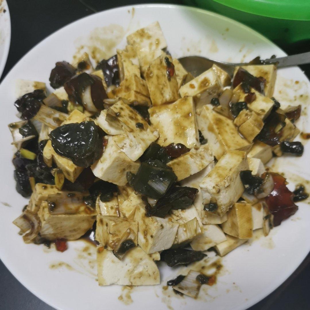 皮蛋豆腐