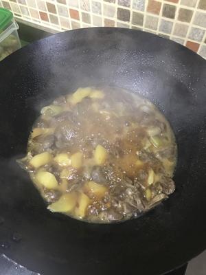 鸡心炖土豆的做法 步骤5