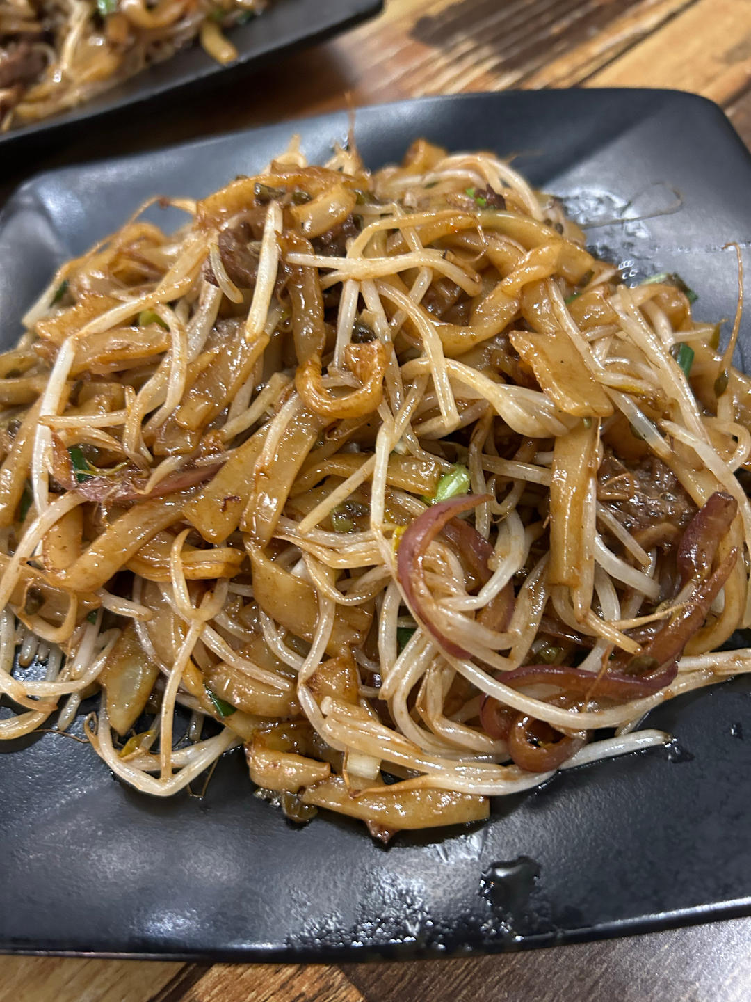 牛肉炒河粉（经典粤菜）