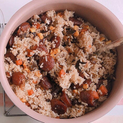 懒人必备～电饭煲腊肠焖饭