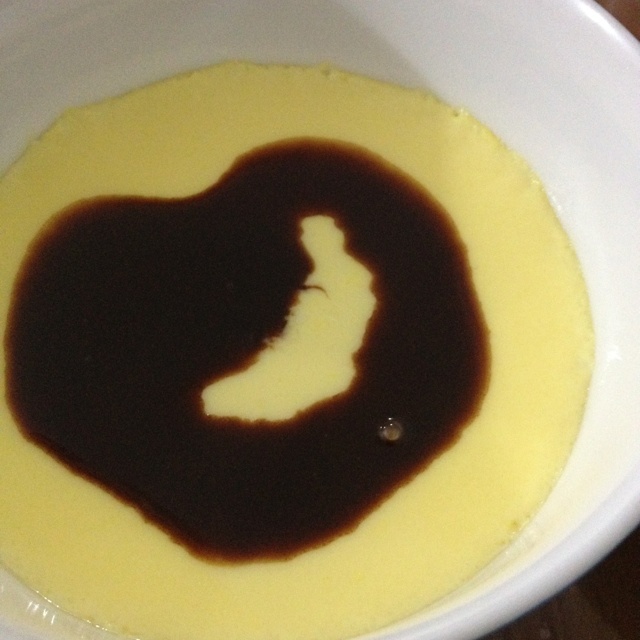 牛奶炖蛋