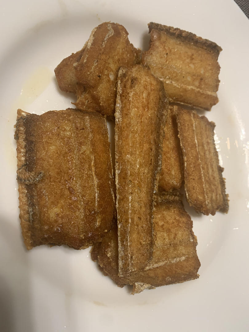 煎带鱼～比餐厅的好吃😋