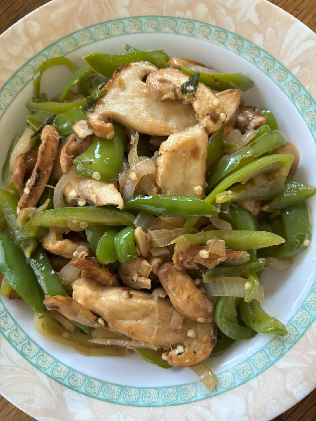 松茸炒青椒