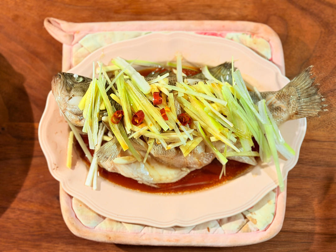 清蒸鲈鱼