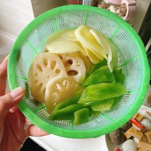 🌶️麻辣香锅👪家庭简易版😋好好干饭的做法 步骤5