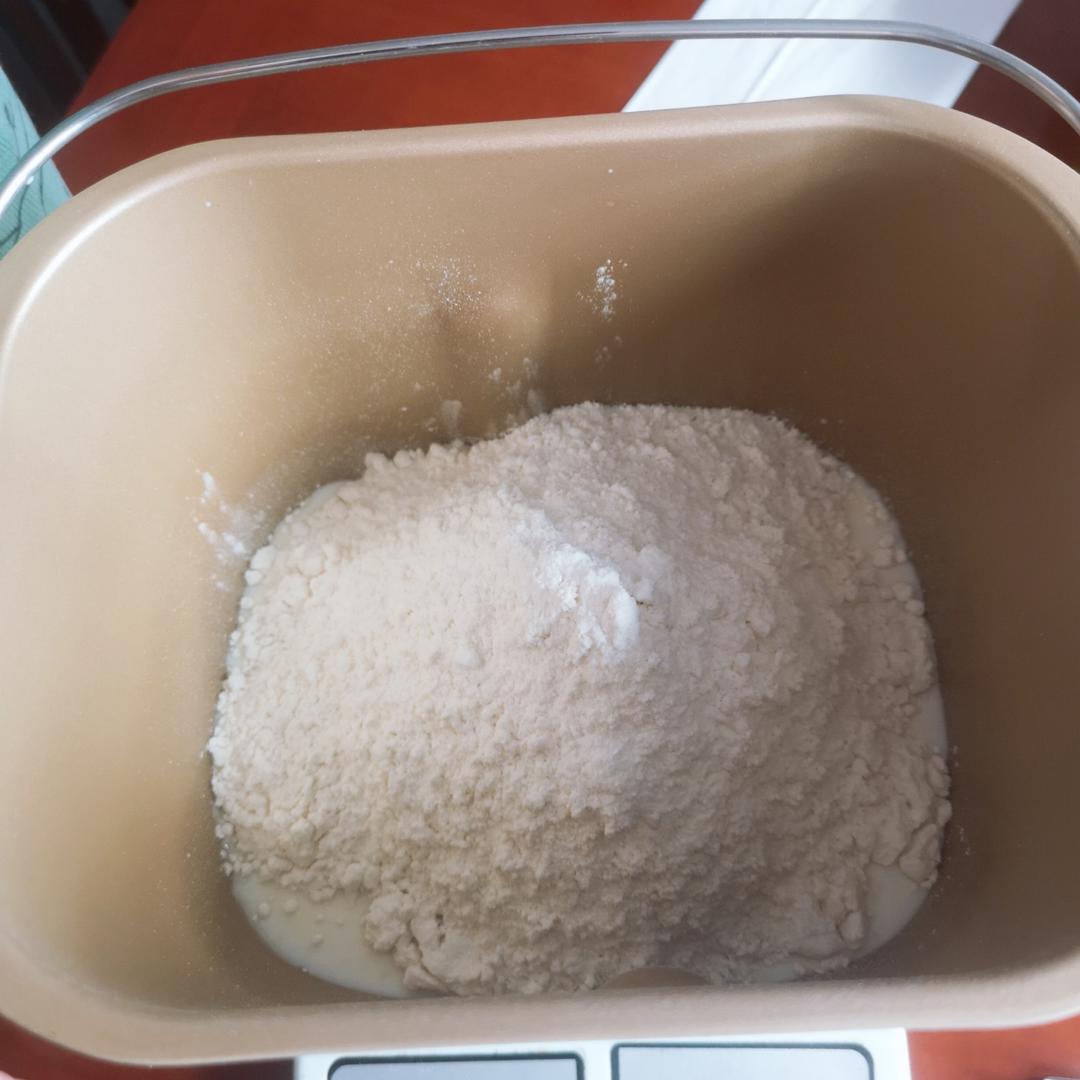 纯奶手撕吐司的做法 步骤1