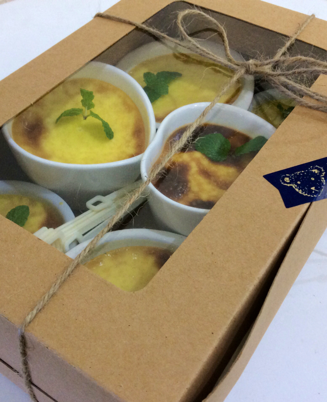 Crèmebrulée。法式烤布雷。焦糖布丁。