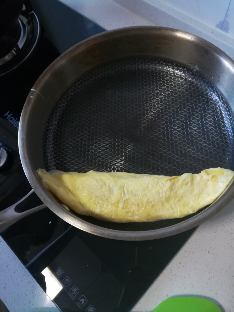10分钟搞定美味营养早餐~鸡蛋卷（玉子烧）的做法 步骤8