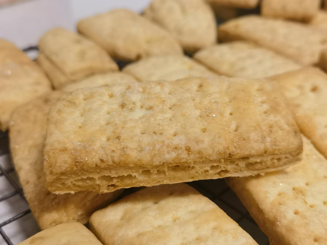 咸蛋黄酥饼
