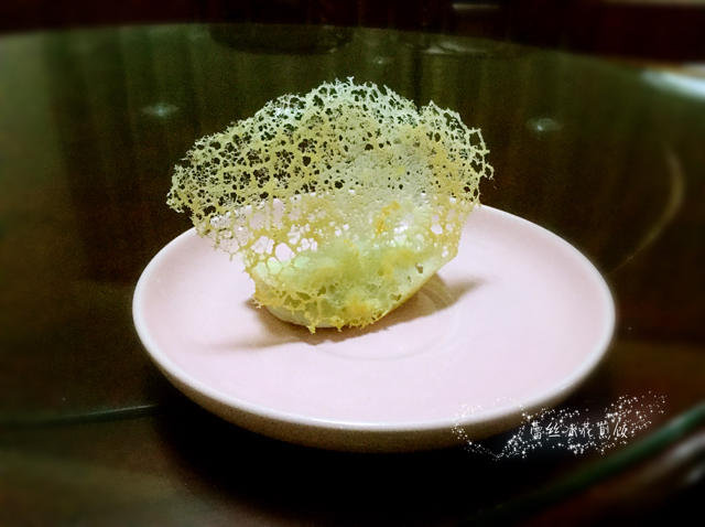 冰花蕾丝煎饺