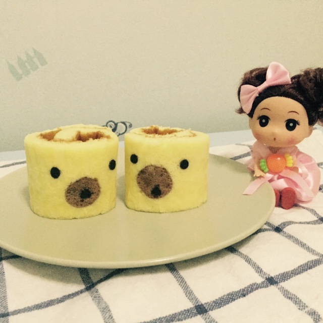 轻松小熊蛋糕卷