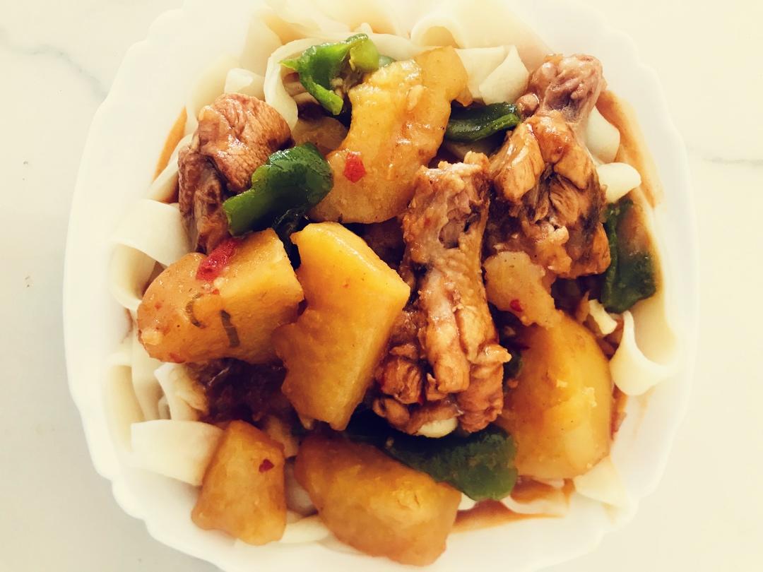 【大盘鸡】拌面最佳搭档，相信每个童鞋都喜欢吃的大盘鸡