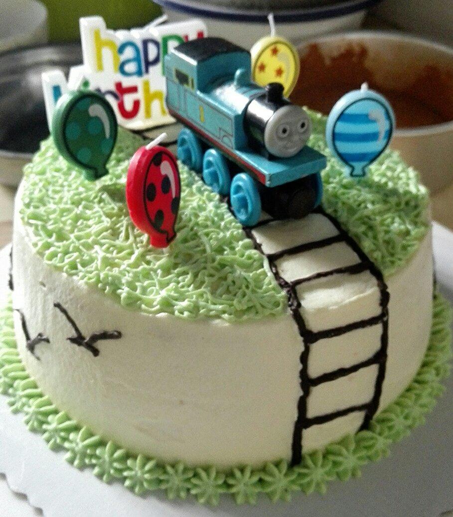 托马斯场景蛋糕（简易版）