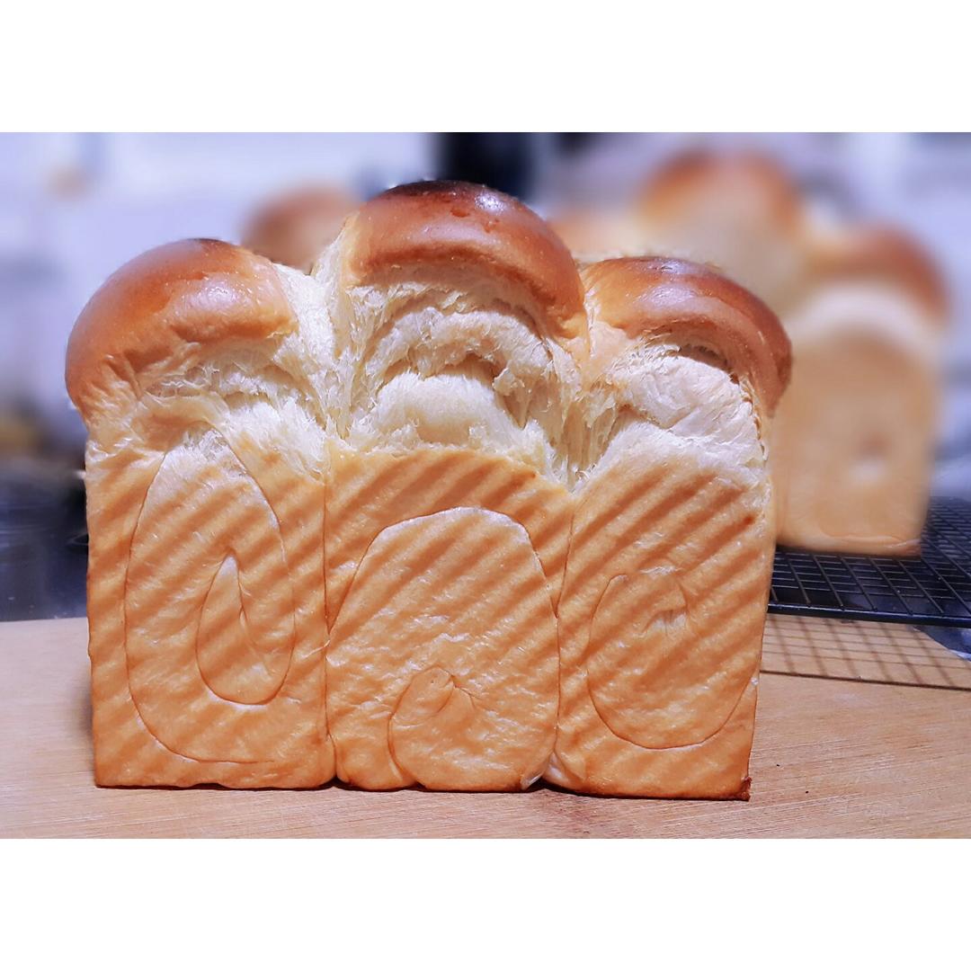 夺命软吐司(๑´ڡ`๑)超软拉丝极速方便的一次发酵吐司