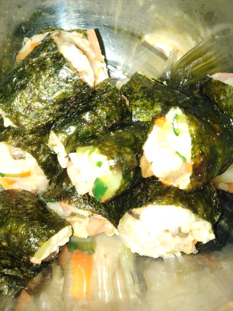 紫菜饭团的做法