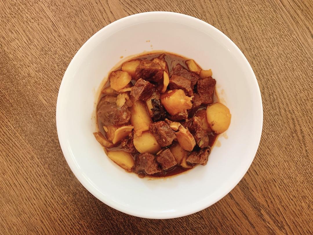 土豆炖牛肉，多吃肉御寒