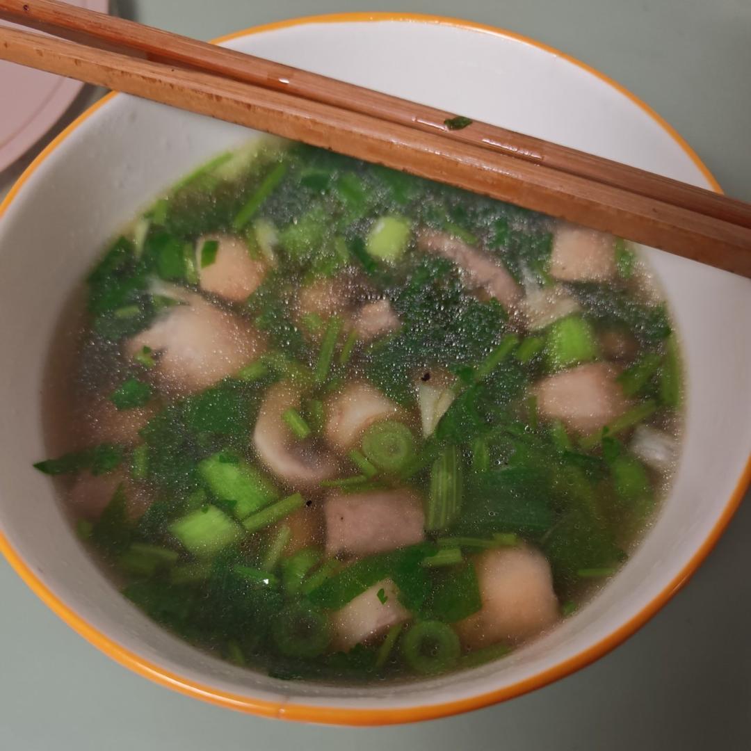 明明是素汤 却鲜得像鸡汤一样的「口蘑汤」