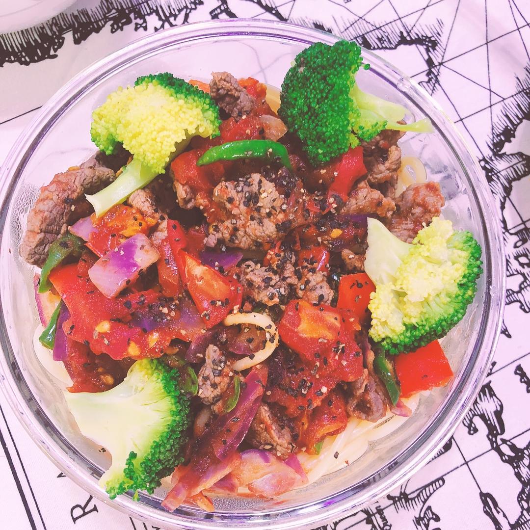 无油低卡健康的Q弹黑胡椒牛柳意面！减脂增肌必备！