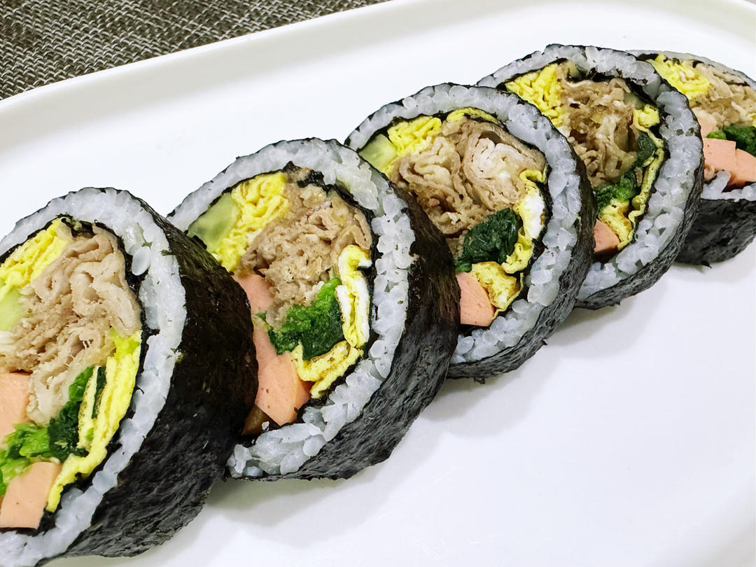 高颜值的紫菜包饭