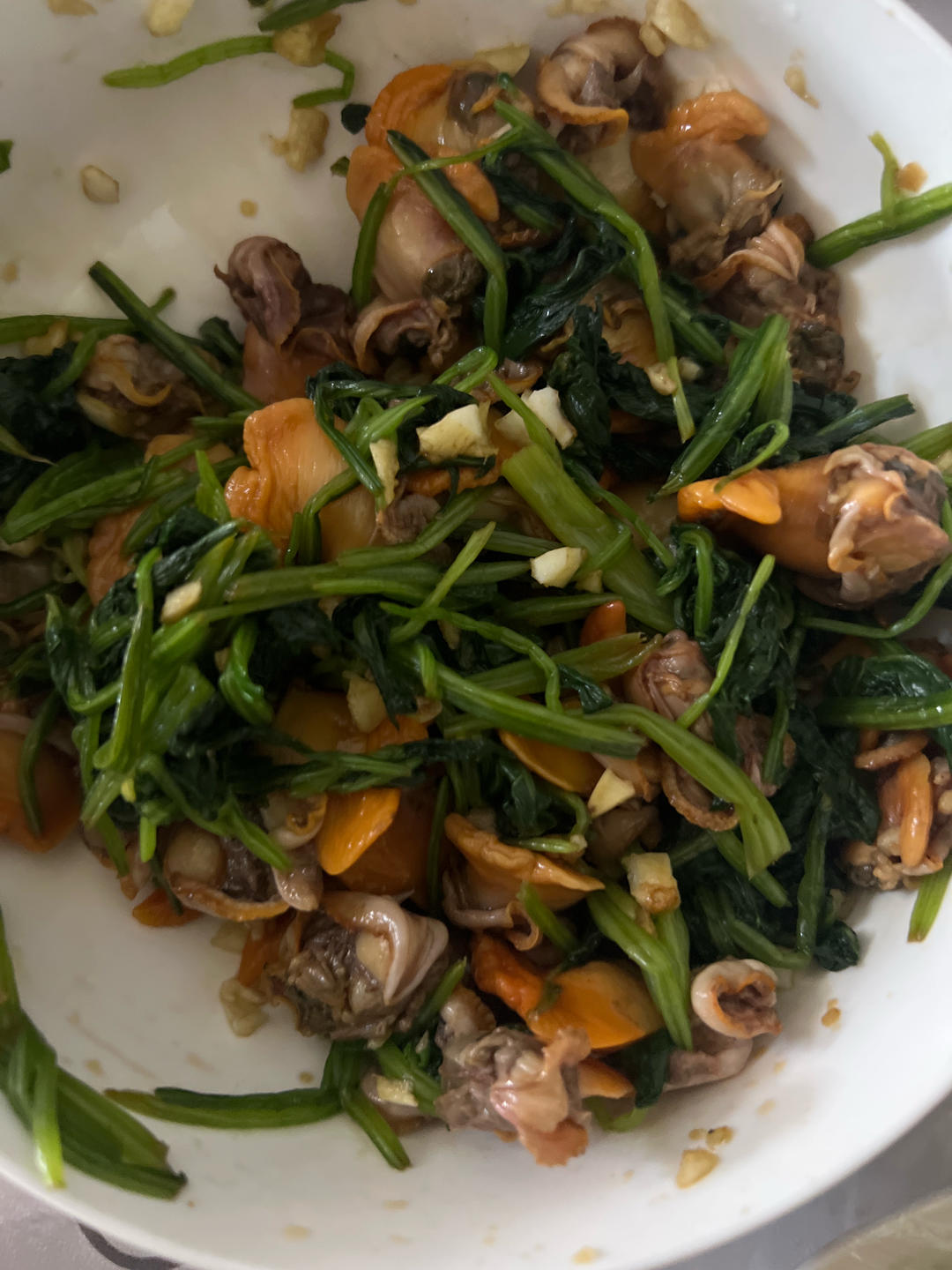 菠菜拌毛蚬子