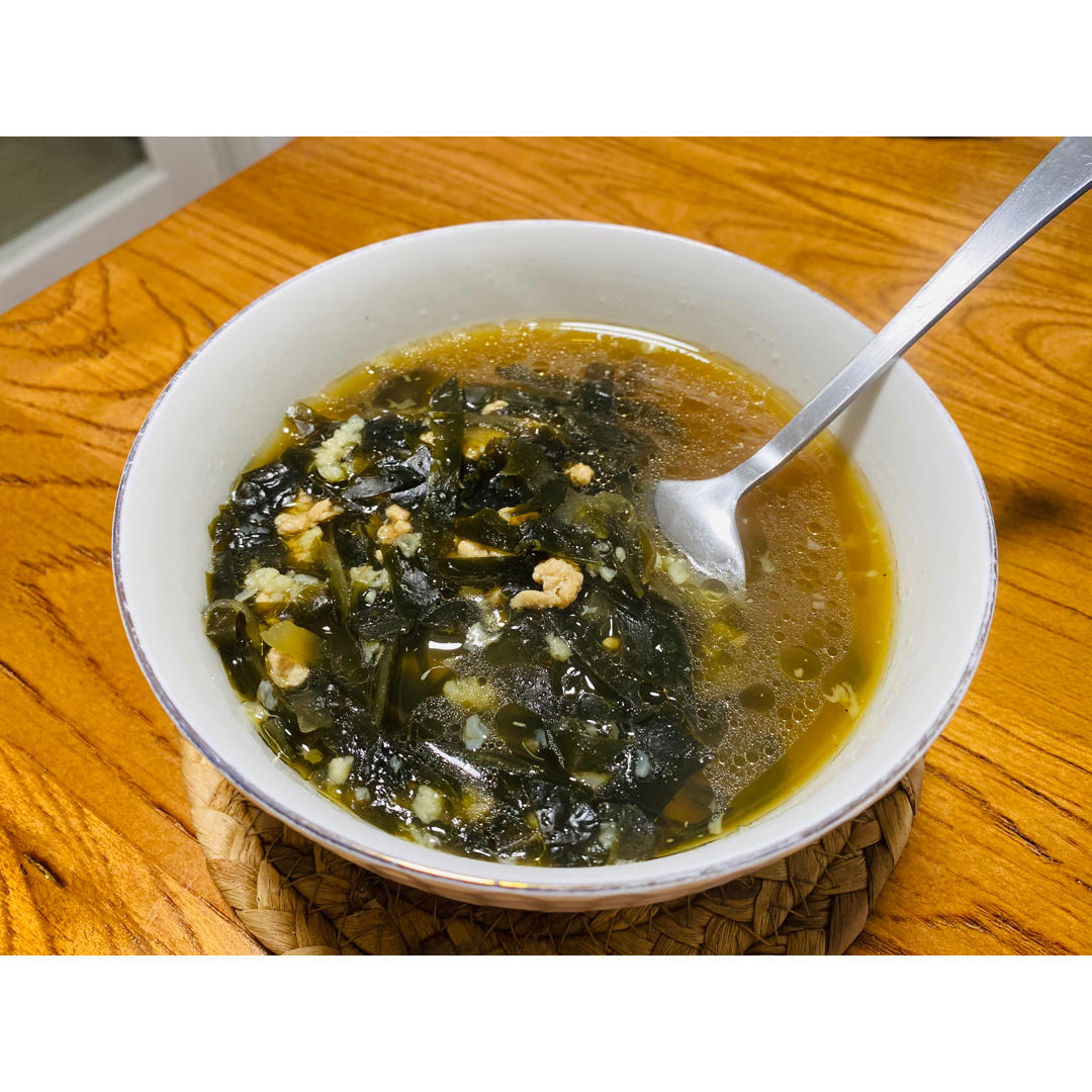 简单好喝的韩式海带汤