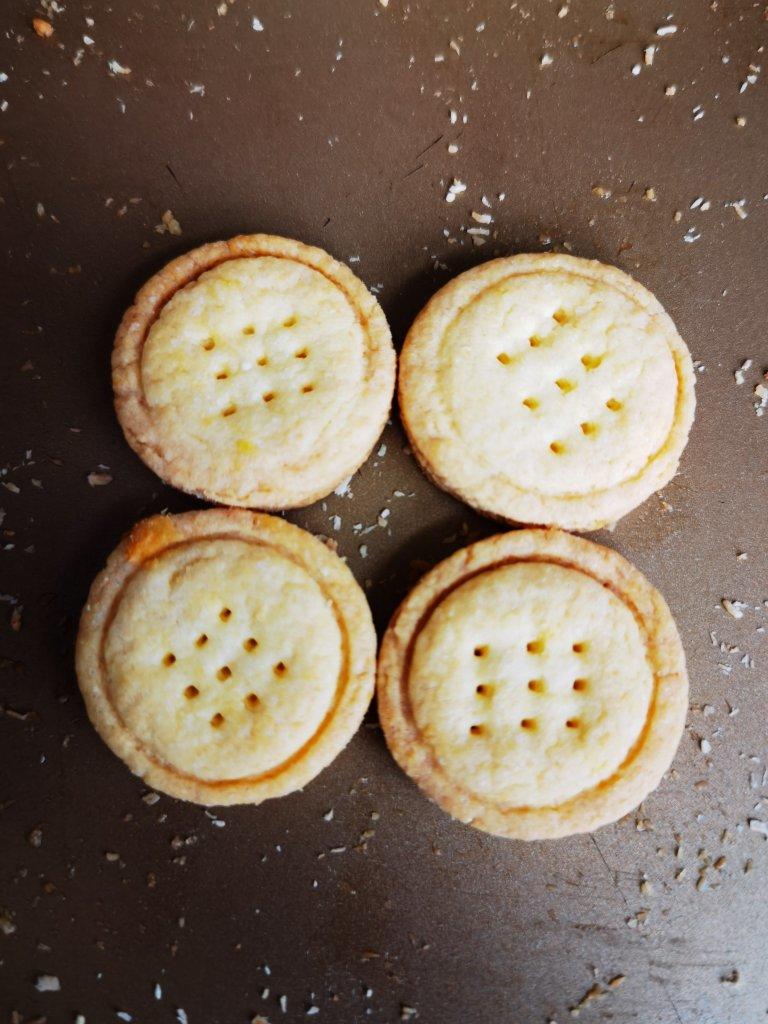 纽扣黄油饼干