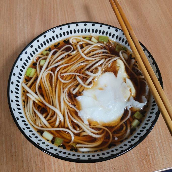 快手早餐之元气清汤面