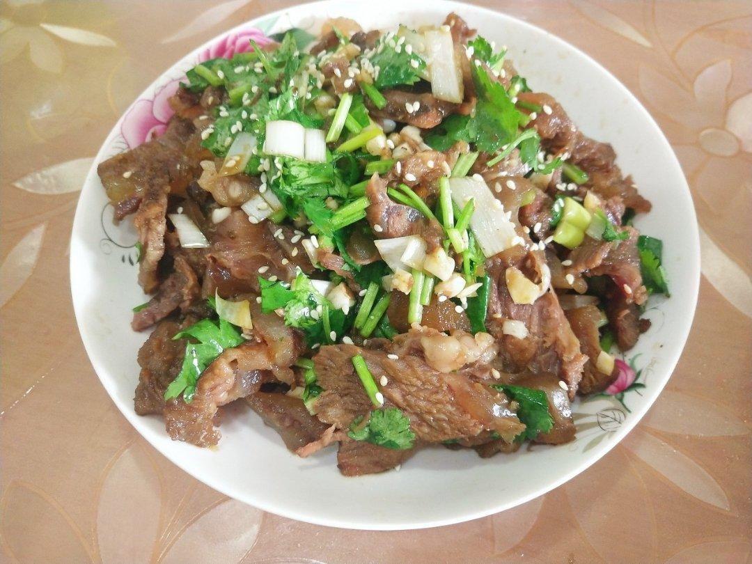 凉拌牛肉
