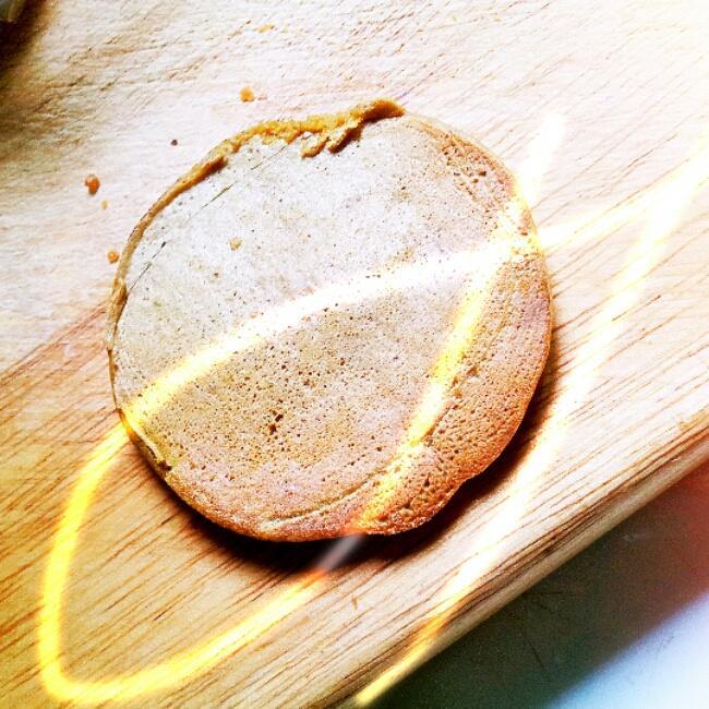 蜜糖牛奶苦荞煎饼