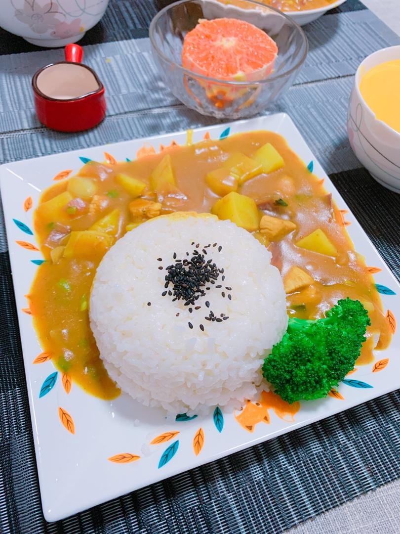 鸡肉咖喱饭
