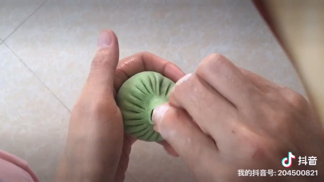 单独的包包子手法，捏包子捏法