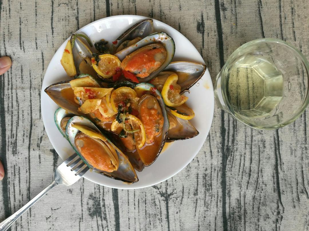 泰式辣炒海虹 mussels
