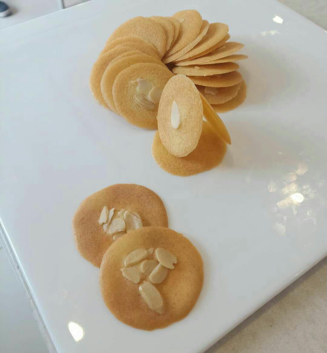 超简单的杏仁瓦片饼干，香脆浓香