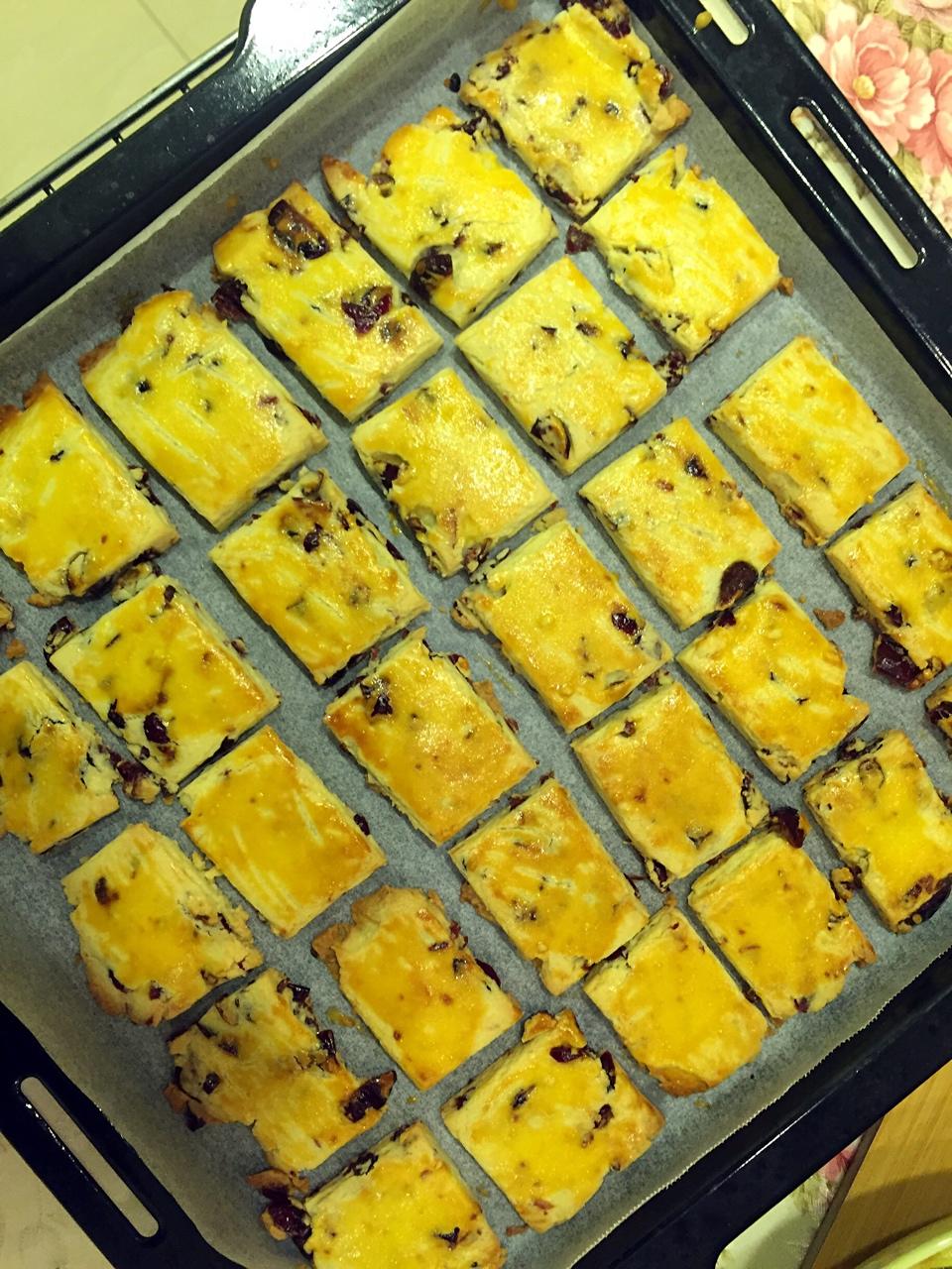 葡萄奶酥(超酥香的饼干)