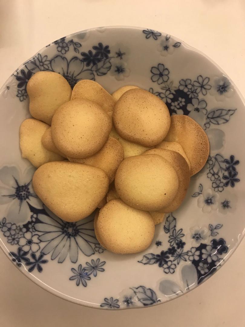 鸡蛋小饼干