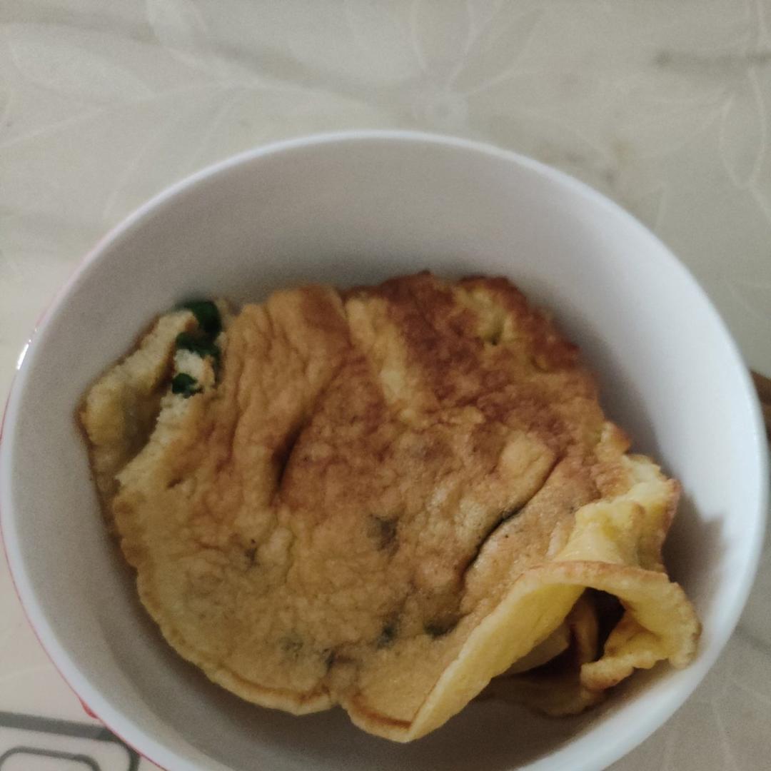 🔥一人食|不加一滴水的香葱鸡蛋饼做法