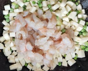 虾仁豌豆炒茭白的做法 步骤8