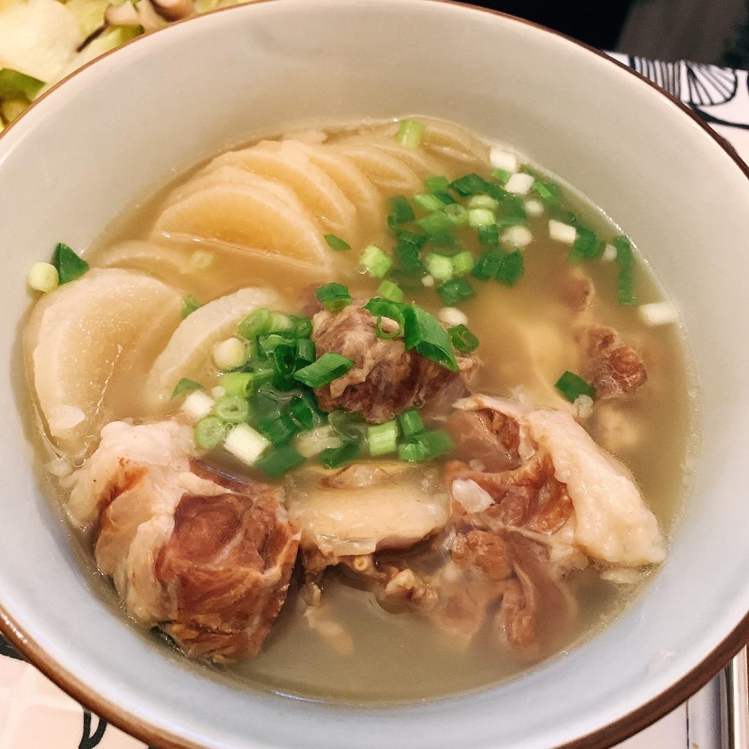 韩国牛尾汤 (原韩国Galbitang改用了牛尾)