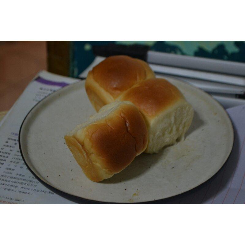 软萌萌小酸奶吐司