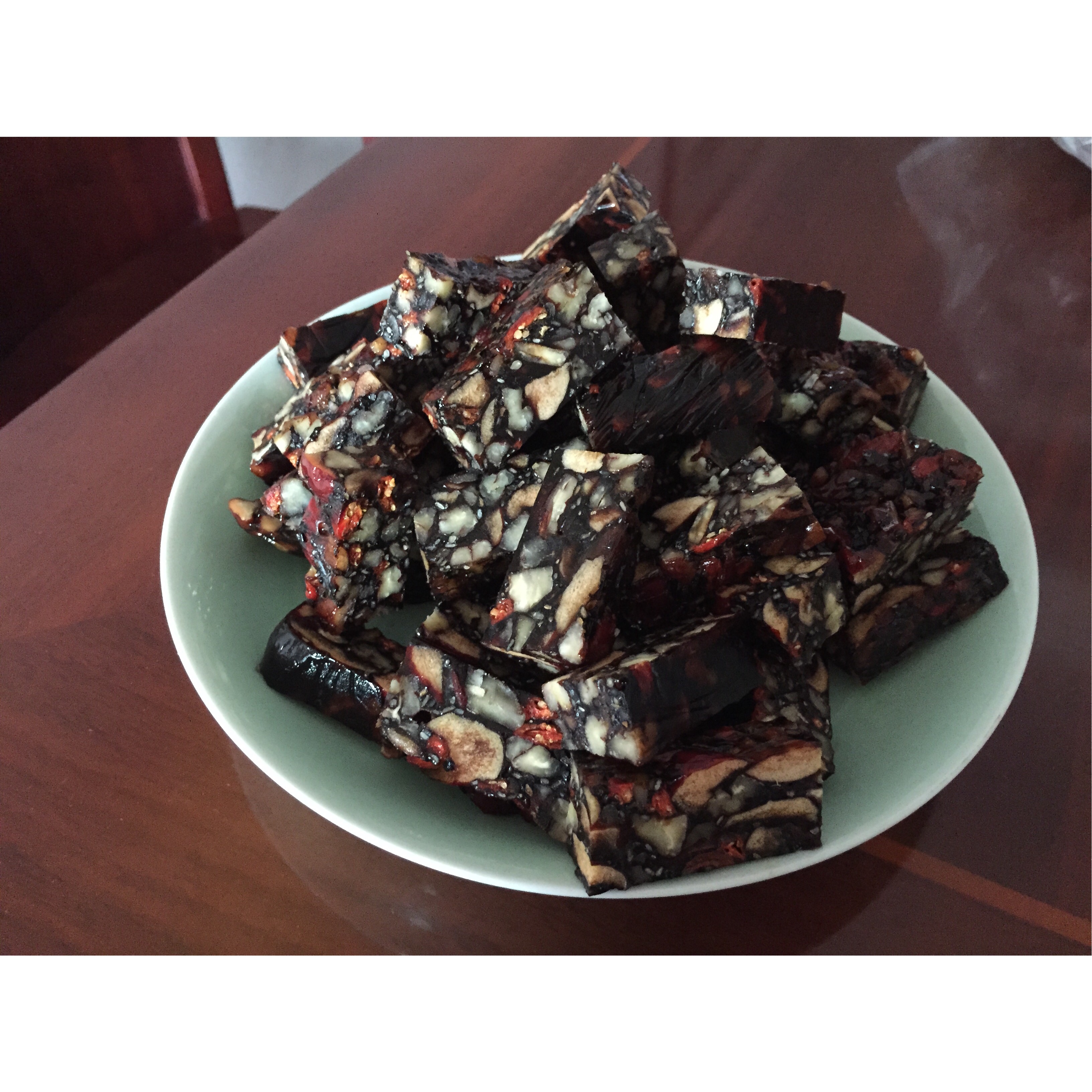 核桃桂圆芝麻红枣阿胶膏