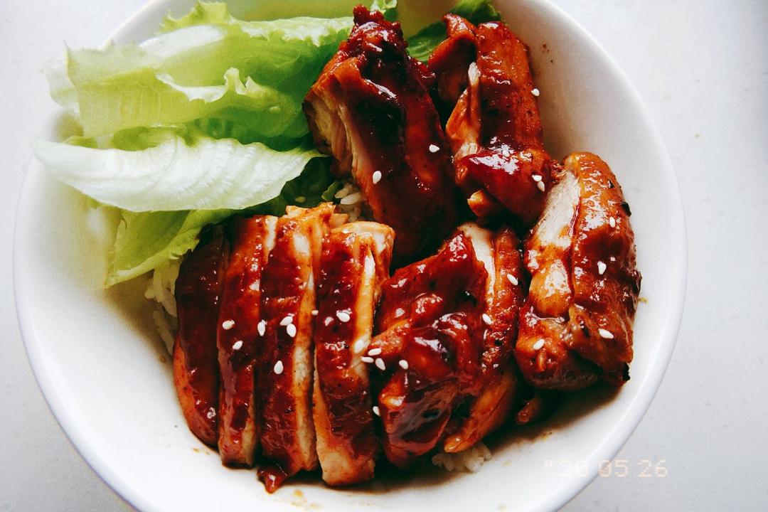 照烧鸡腿饭