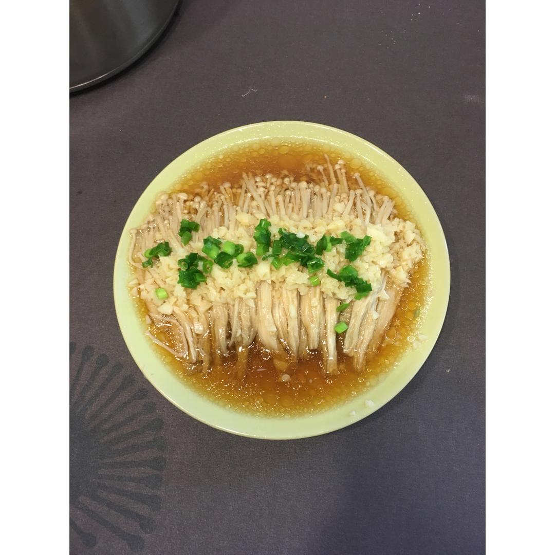 蒜蓉蒸金针菇