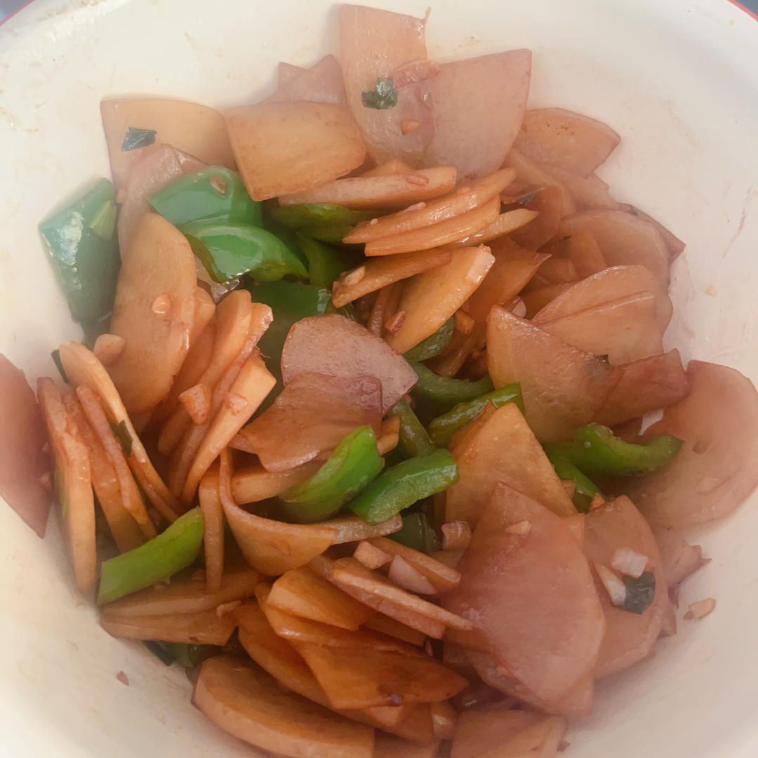 比肉都好吃的青椒炒土豆片😋简单又美味❗️